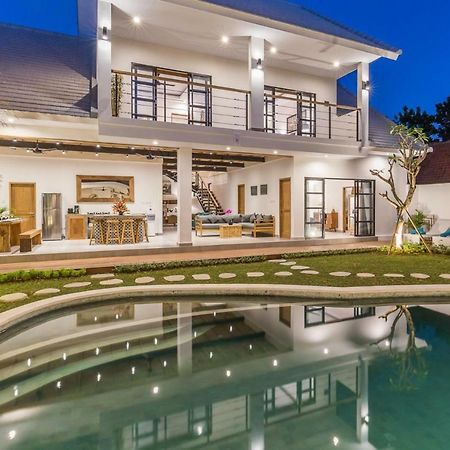 Villa Jamu スミニャック エクステリア 写真